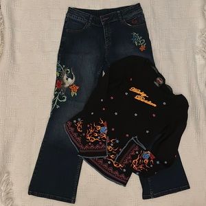 Women’s Harley Davidson, shirt, and jean outfit.